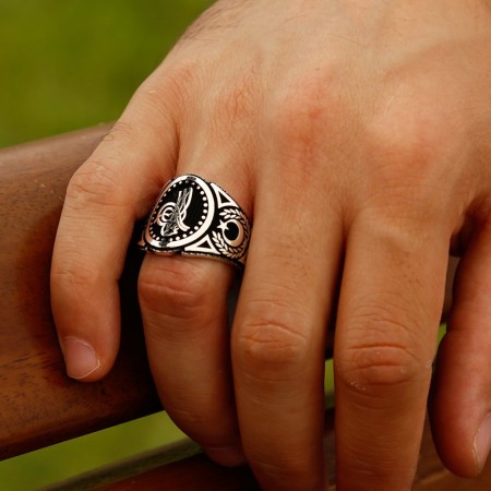 925 Ayar Gümüş Ay Yıldız Detaylı Tuğra İşlemeli Yüzük - Tesbihane