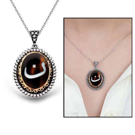 Bağa Üzeri Sedef İşlemeli Nun Yazılı 925 Ayar Gümüş Kolye - Tesbihane