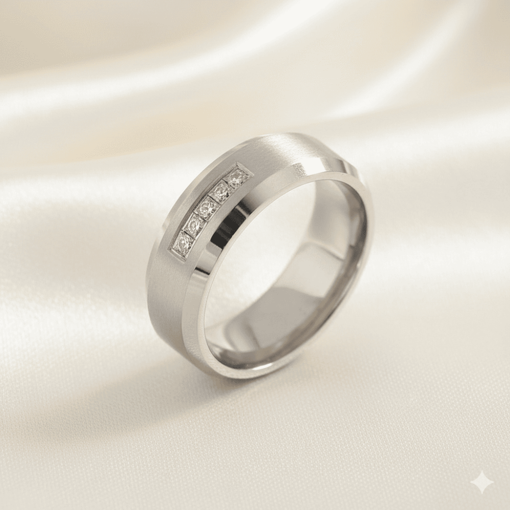 Beşli Zirkon Taş İşlemeli 925 Ayar Gümüş Bayan Alyans - 1