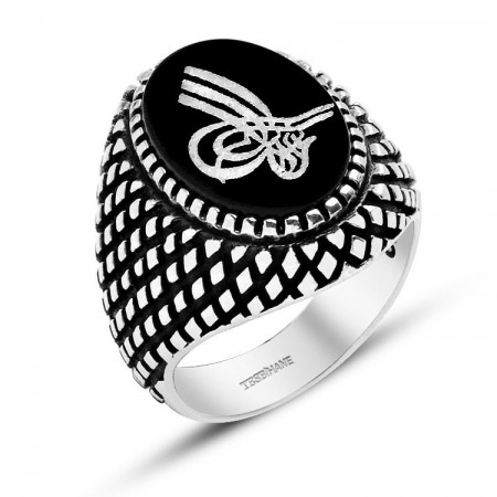 925 Ayar Gümüş Nokta Desenli Tuğra Model Oniks Doğaltaş Yüzük - Tesbihane