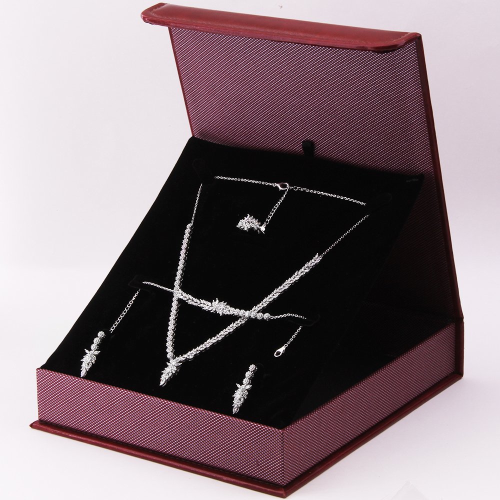 925 Ayar Gümüş Özel Hediye Kutulu Zirkon Taşlı Set (Model-7) - 1