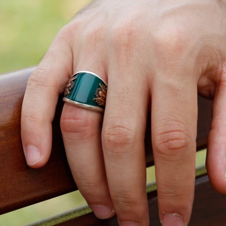 925 Ayar Gümüş Yeşil Akik Taşlı Armalı Yüzük - Tesbihane