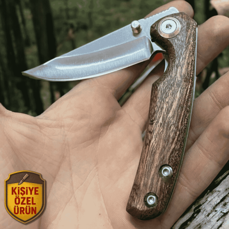 Afrika Sapelli Saplı Kilit Mekanizmalı İsme Özel Yazılı Dövme Çelikten Avcı Kamp Bıçağı - F103 - Tesbihane