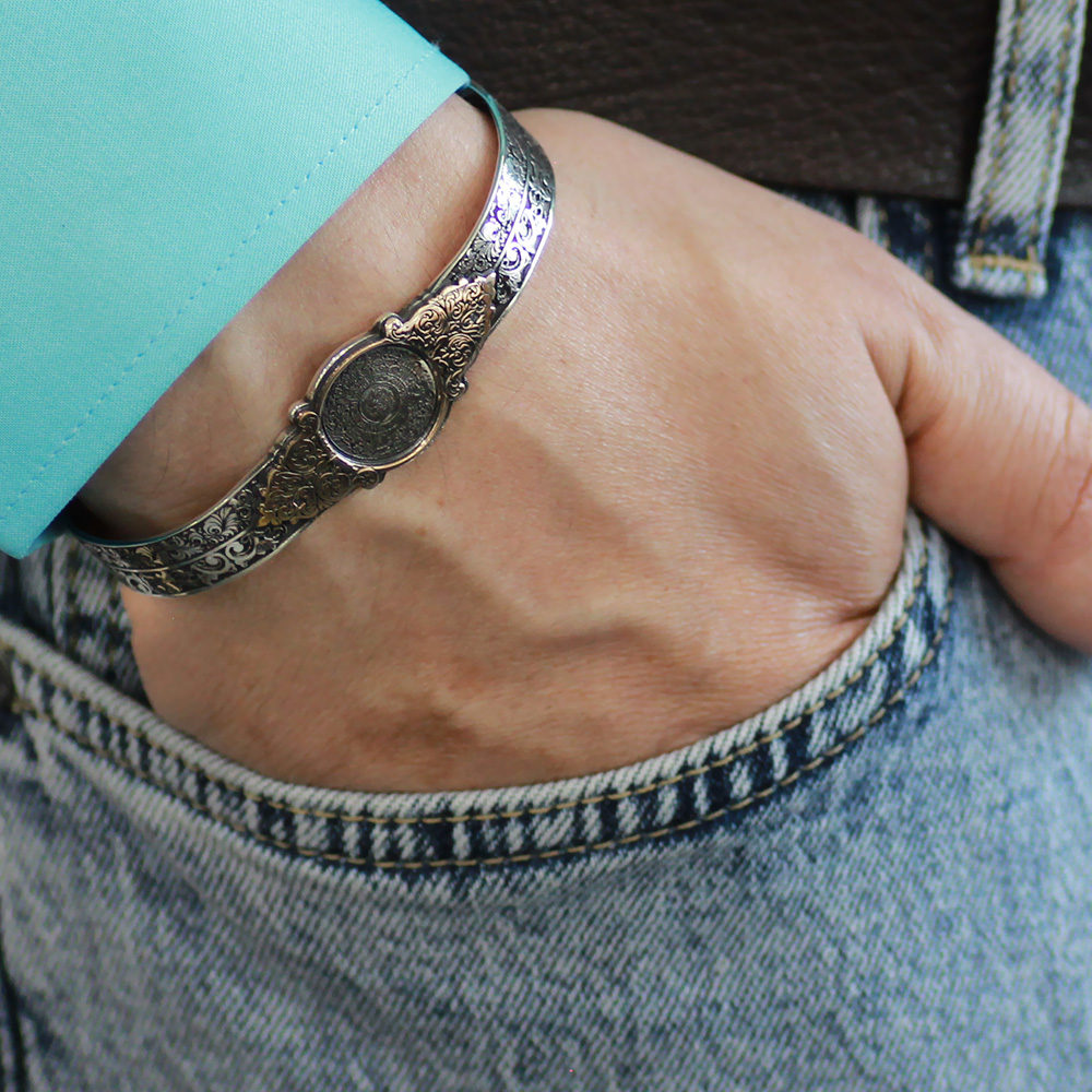 Üzeri Arapça Nas ve Felak Suresi Yazılı Kelepçe Model El İşçiliği 925 Ayar Gümüş Erkek Bileklik - 3