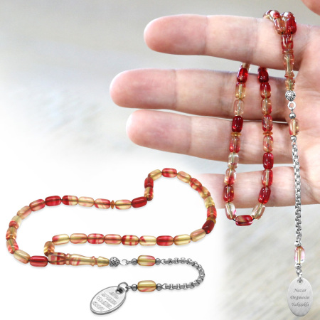 Ateş Kehribar Tesbih - Metal Püsküllü - Kırmızı Beyaz Renk - Nazar Ayeti Uçlu İsme Özel Yazılı - Tesbihane