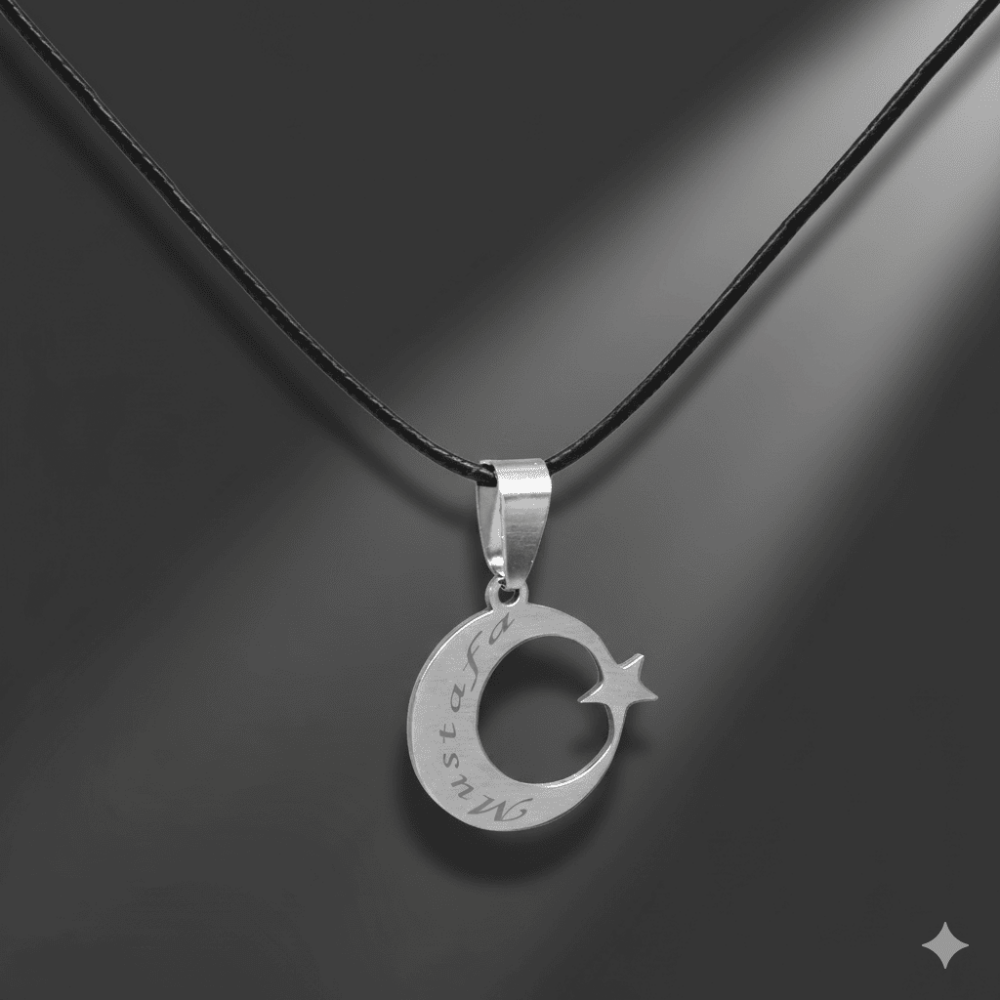 Ayyıldız Tasarım İsme Özel Yazılı Siyah İp Zincirli Çelik Erkek Kolye - 3