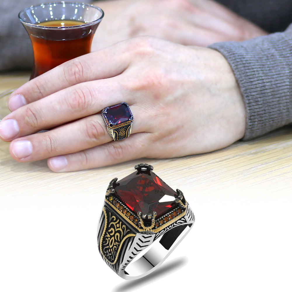 Baget Kesim Kırmızı Zirkon Taşlı Yanları Gotik Süslemeli 925 Ayar Gümüş Erkek Yüzük - 1