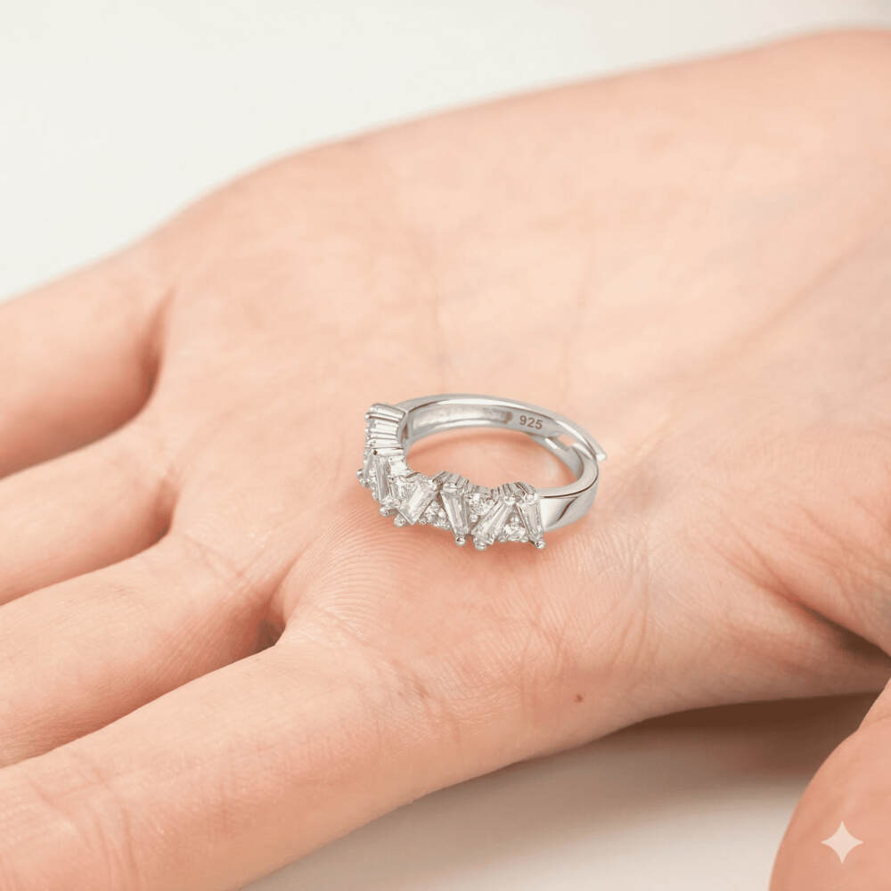 Beyaz Zirkon Taşlı Asimetrik Tasarım Gümüş Renk Ayarlanabilir Ölçü 925 Ayar Gümüş Kadın Yüzük - 4