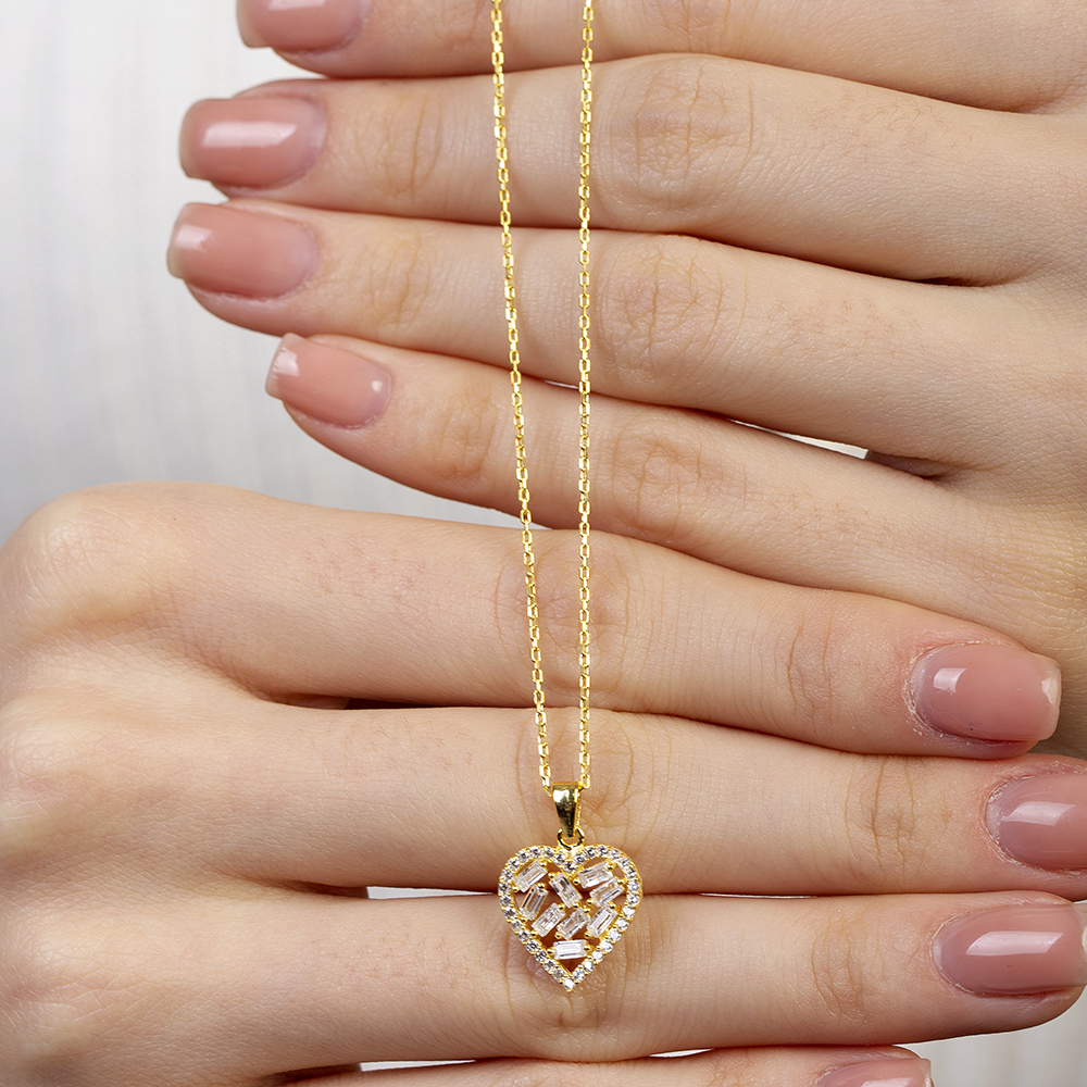 Beyaz Zirkon Taşlı Kalp Tasarım Altın Renk 925 Ayar Gümüş Kadın Kolye - 5