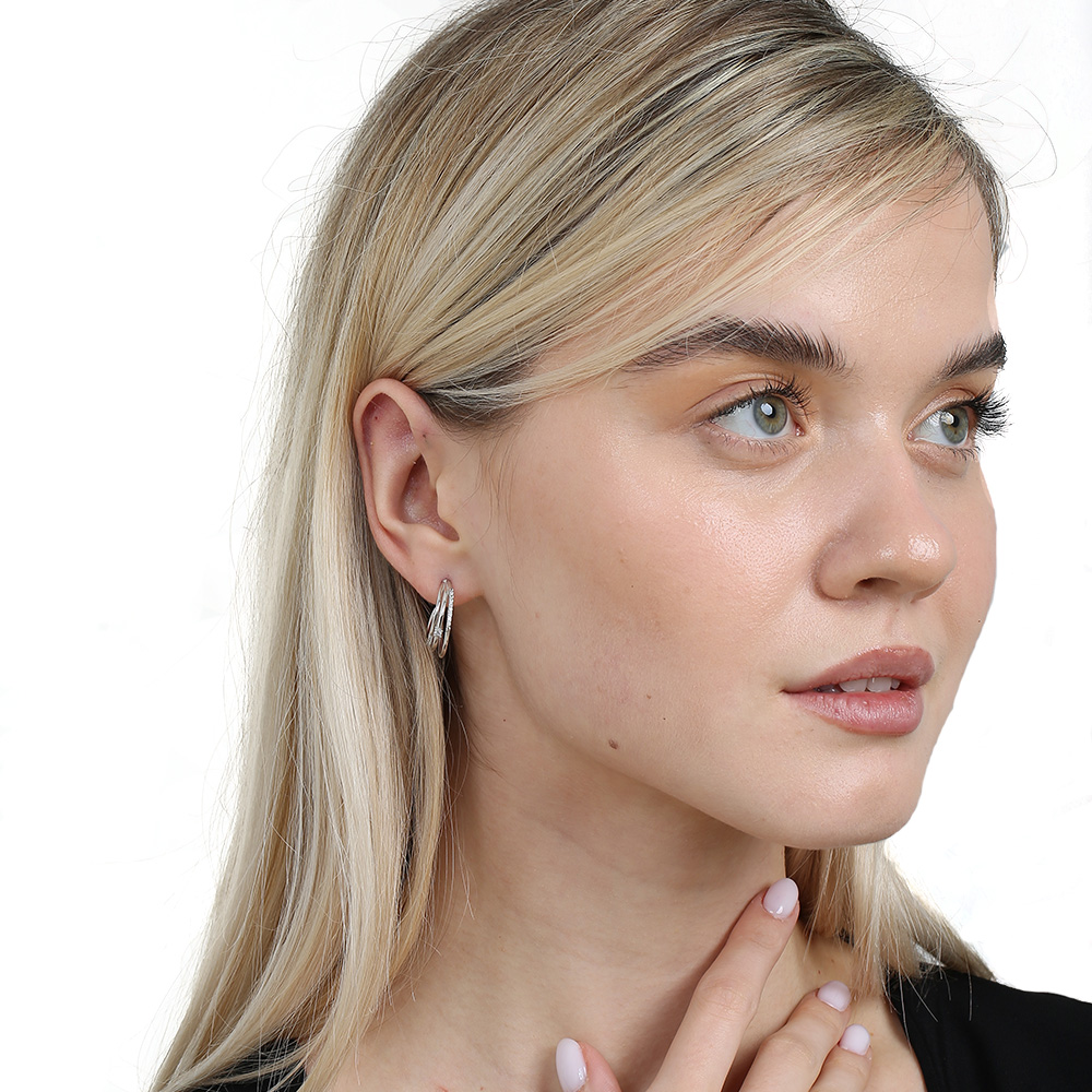 Beyaz Zirkon Taşlı Üç Sıralı Gümüş Renk 925 Ayar Gümüş Kadın Küpe - 1