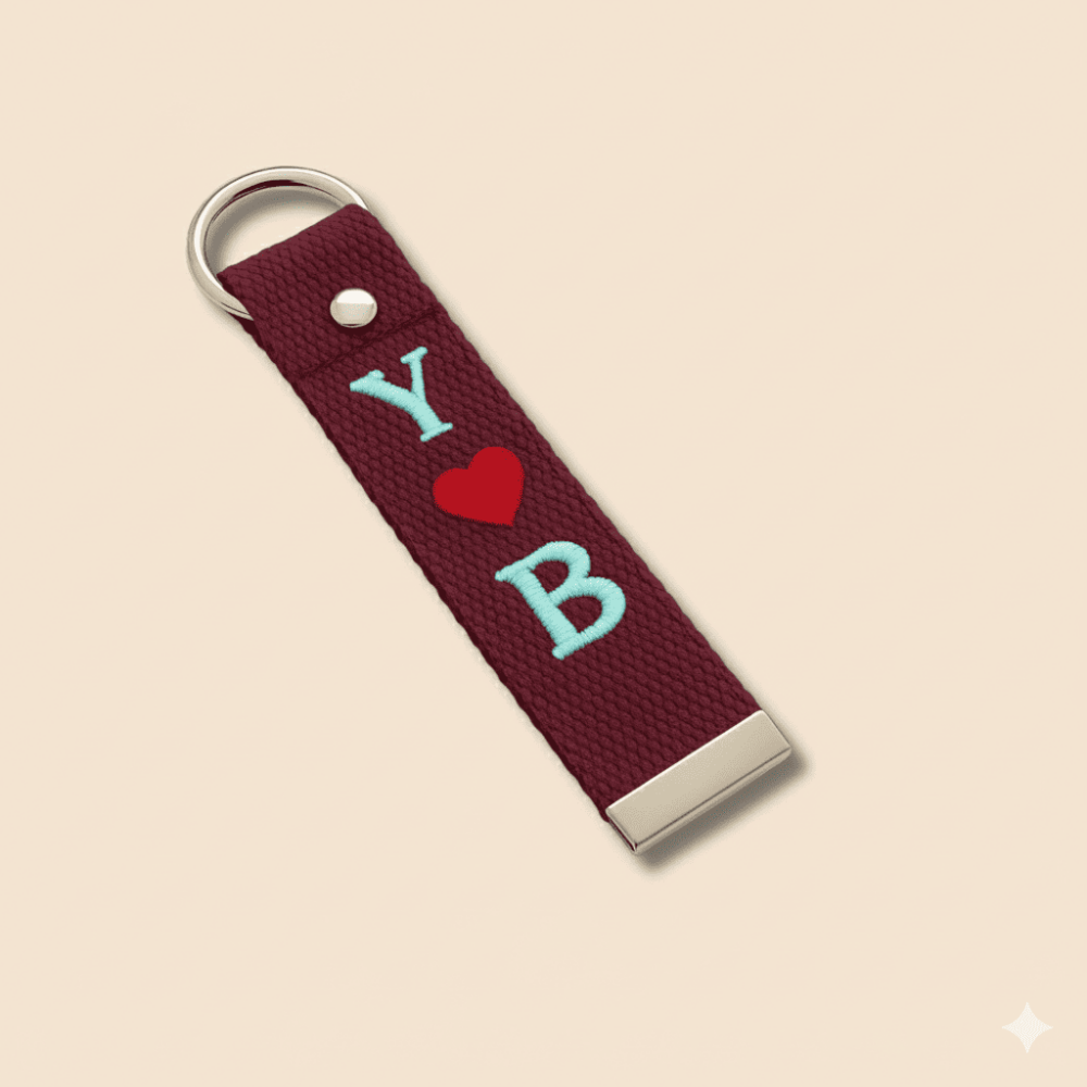Çelik Tokalı - Kişiye Özel Anahtarlık - Bordo Renk - Dayanıklı Kumaş Üzerine 2 Harf - Sembol Nakışlı - 3