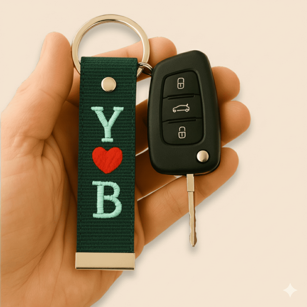 Çelik Tokalı - Kişiye Özel Anahtarlık - Haki Renk - Dayanıklı Kumaş Üzerine 2 Harf - Sembol Nakışlı - 1