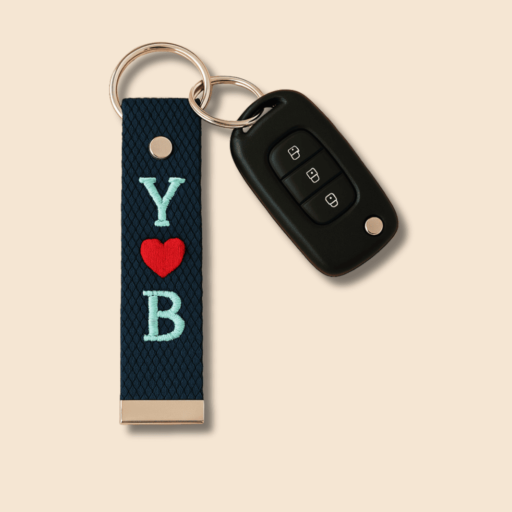 Çelik Tokalı - Kişiye Özel Anahtarlık - Lacivert - Dayanıklı Kumaş Üzerine 2 Harf - Sembol Nakışlı - 2