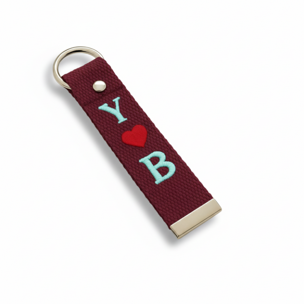 Çelik Tokalı - Öğrenciye Özel Askı Etiketi - Bordo - Dayanıklı Kumaş Üzerine 2 Harf - Sembol Nakışlı - 2