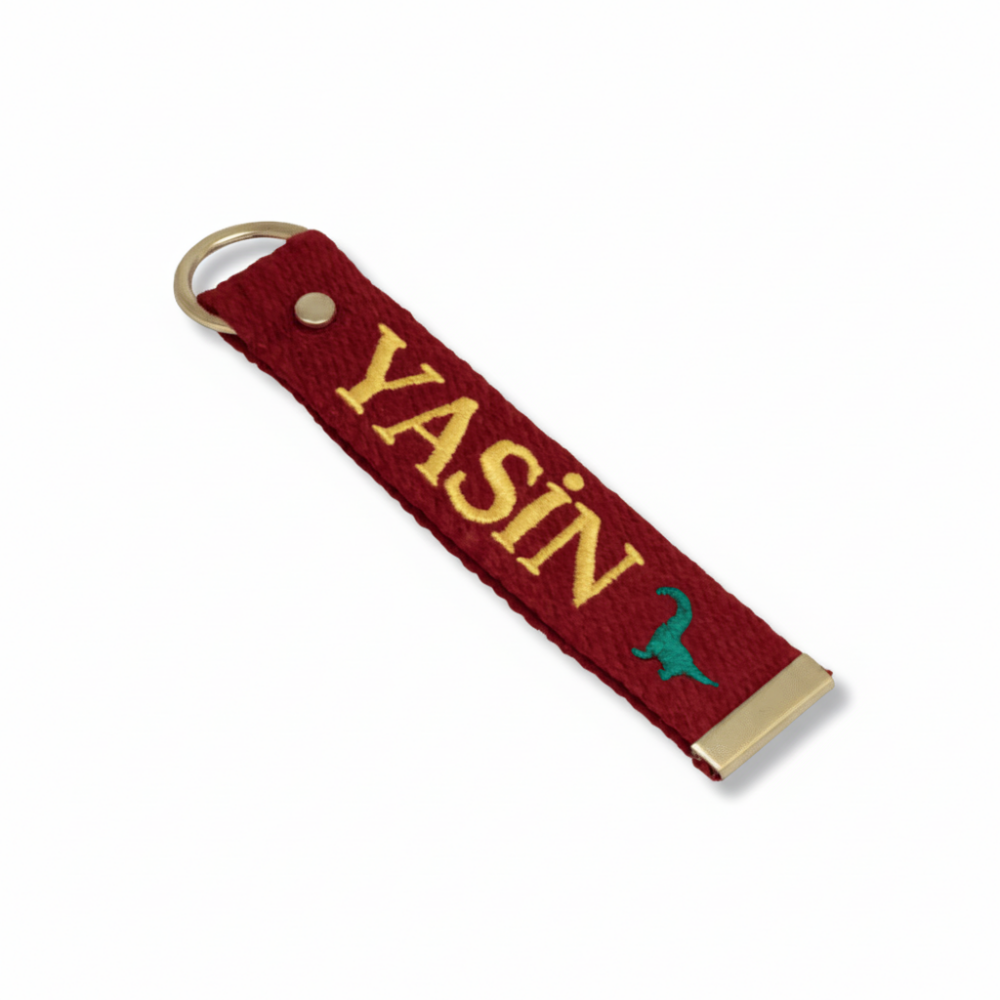 Çelik Tokalı - Öğrenciye Özel Askı Etiketi - Bordo - Dayanıklı Kumaş Üzerine İsim - Sembol Nakışlı - 4