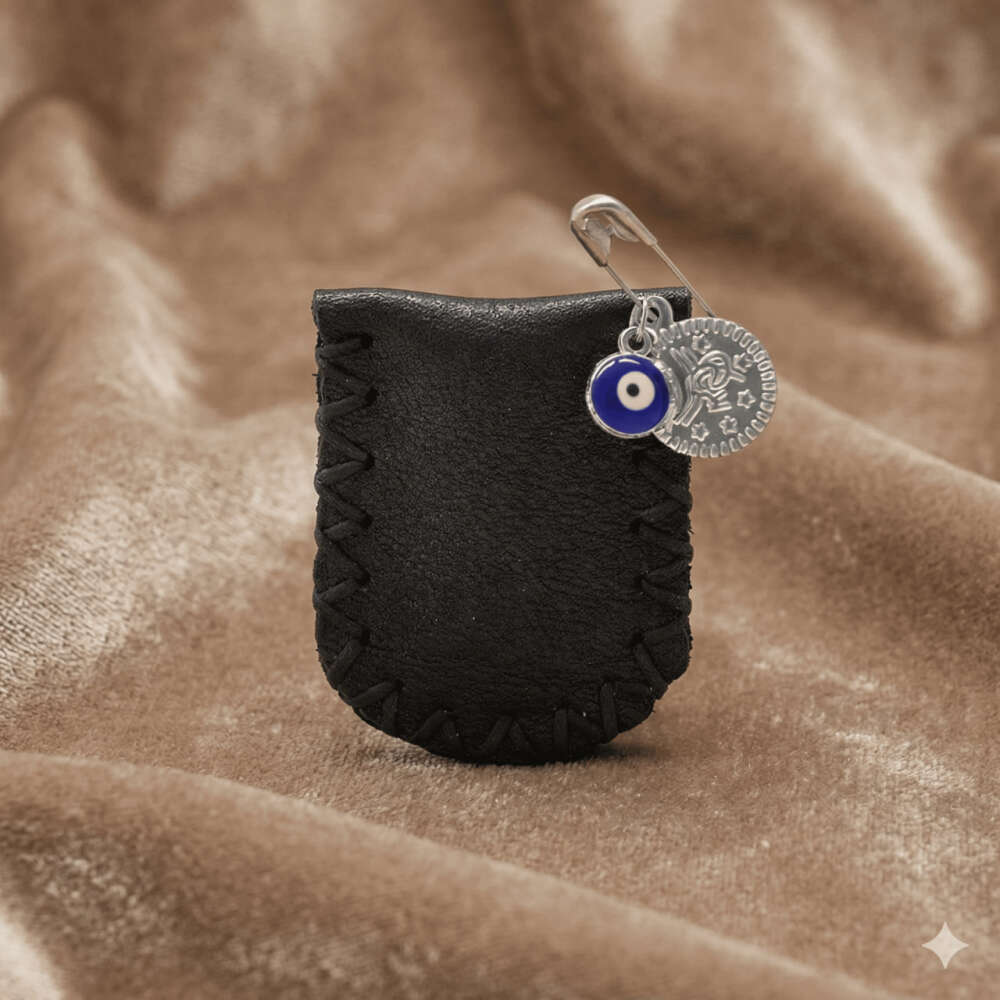 Çocuk Cevşen - İsme Özel Yazılı - Siyah Renk - Gerçek Deriden El Yapımı - Gümüş Renk Yaka İğneli - 3