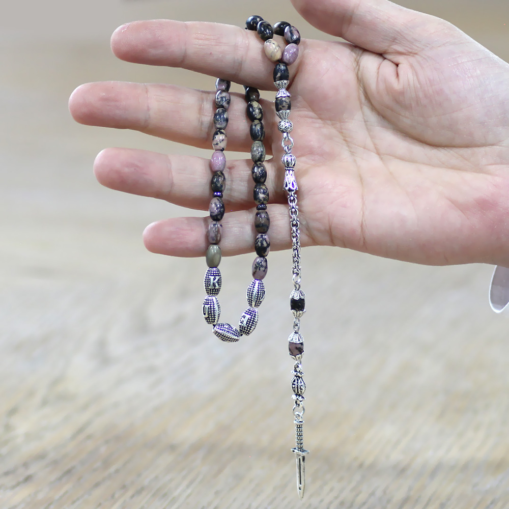 Doğaltaş Rodonit Tesbih - Kararmaz Metal Arnavut Püsküllü - Kişiye Özel İsim Yazılı - Arpa Kesim - 2