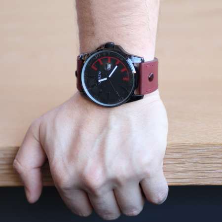 Doliche TH-DW1038-4 Kırmızı Deri Kordonlu Erkek Kol Saati - Tesbihane