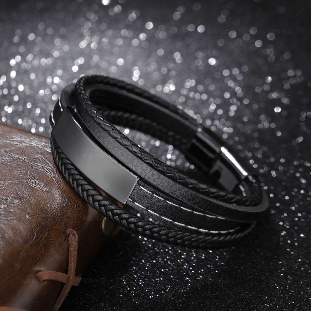Dört Katmanlı Siyah Deri ve 316L Kalite Çelik Bileşim İsme Özel Veya Harf Yazılı Erkek Bileklik - 4