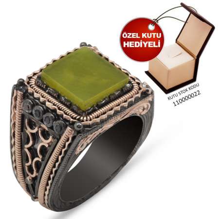 El İşçiliği Mikro ve Sarı Sıkma Kehribar Taşlı 925 Ayar Gümüş Erkek Yüzük - Tesbihane