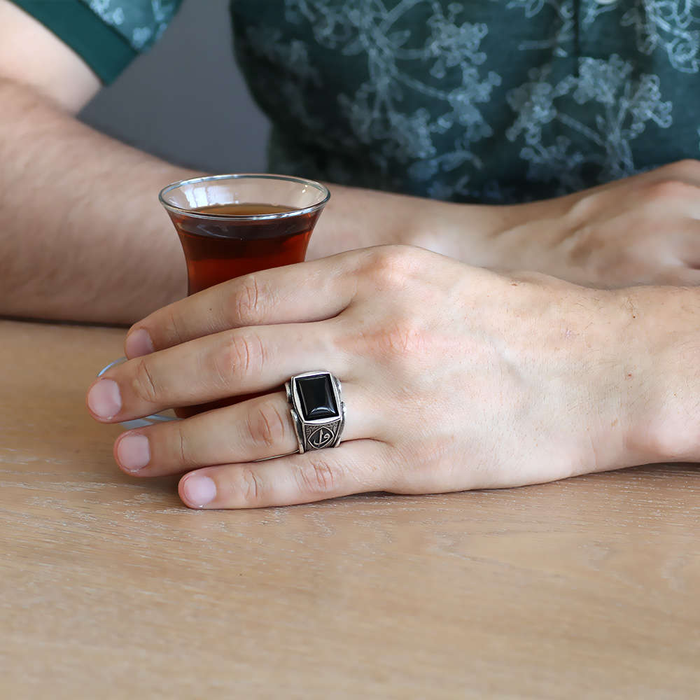 Elif Vav Motifli Siyah Oniks Taşlı 925 Ayar Gümüş Erkek Yüzük - 2