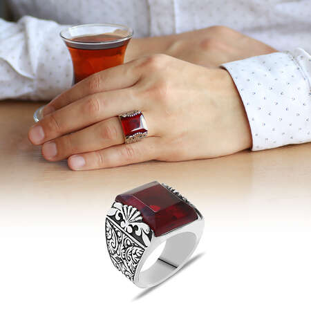 Erzurum Kalem İşlemeli Özel Kırmızı Zirkon Taşlı 925 Ayar Gümüş Erkek Yüzük - Tesbihane