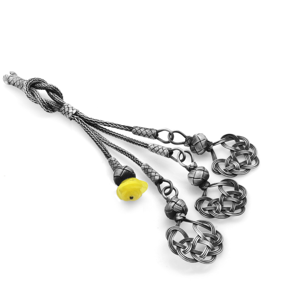 Eskitme Renk Sarı Çiçek Detaylı 4 lü 1000 Ayar Gümüş Kazaz Püskül - 2