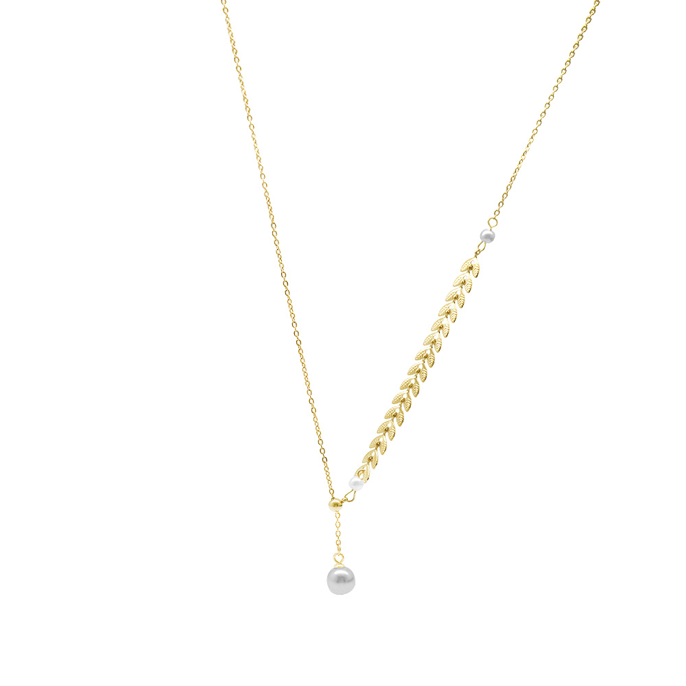 Altın Renk Kararmaz Metal Zincirli Balina Kuyruğu Detaylı İnci Doğaltaş Kombinli Kadın Kolye - 1