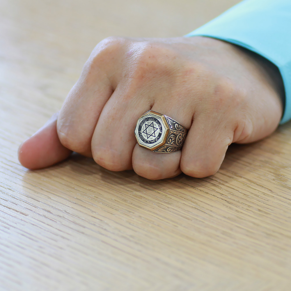 Gravür Desenli Mührü Süleyman İşlemeli Sekizgen Tasarım 925 Ayar Gümüş Erkek Yüzük - 3