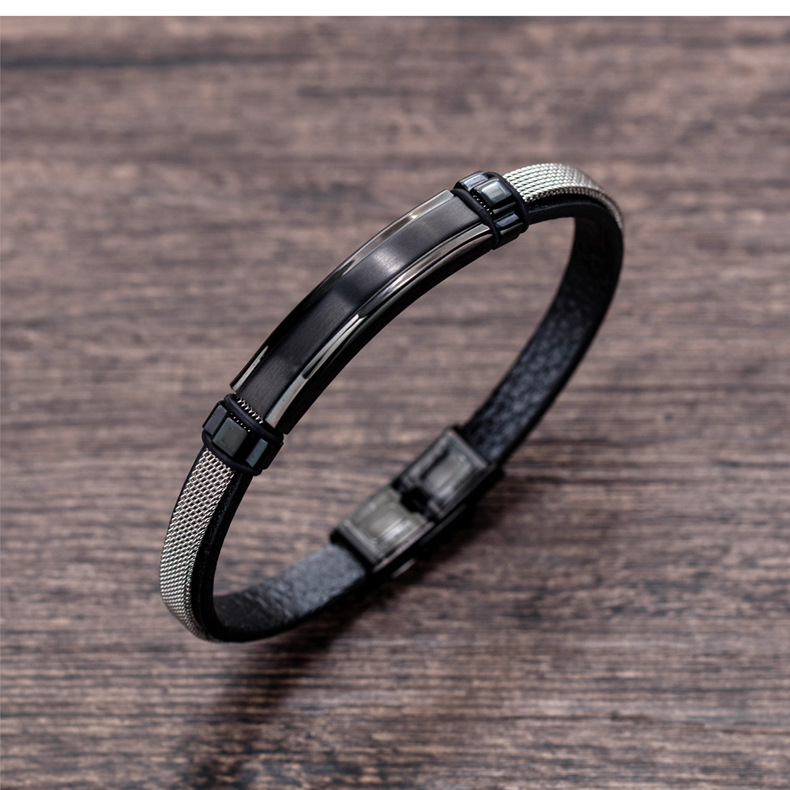 İtalyan Tasarım Deri Üzeri Çelik Hasır ve Kilit Mekanizmalı İsme Özel Harf Yazılı Erkek Bileklik - 5