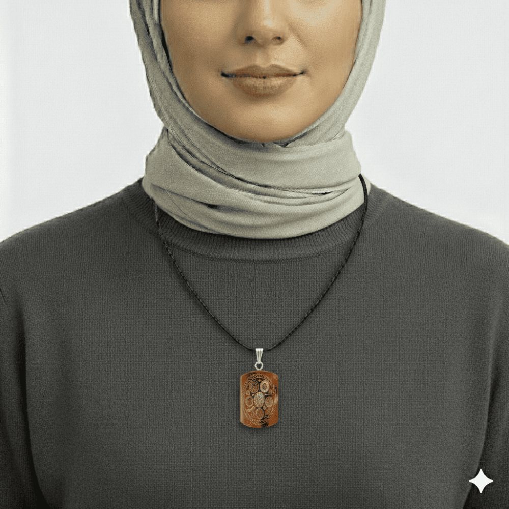 Kadın Akik Doğaltaş Cevşen Kolye - Celcelutiye Duası Yazılı - Dikdörtgen Tasarım - Kırmızı Renk - 2