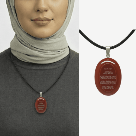 Kadın Akik Doğaltaş Cevşen Kolye - Üzeri Nazar Ayeti Yazılı - Elips Tasarım - Kırmızı Renk - Tesbihane