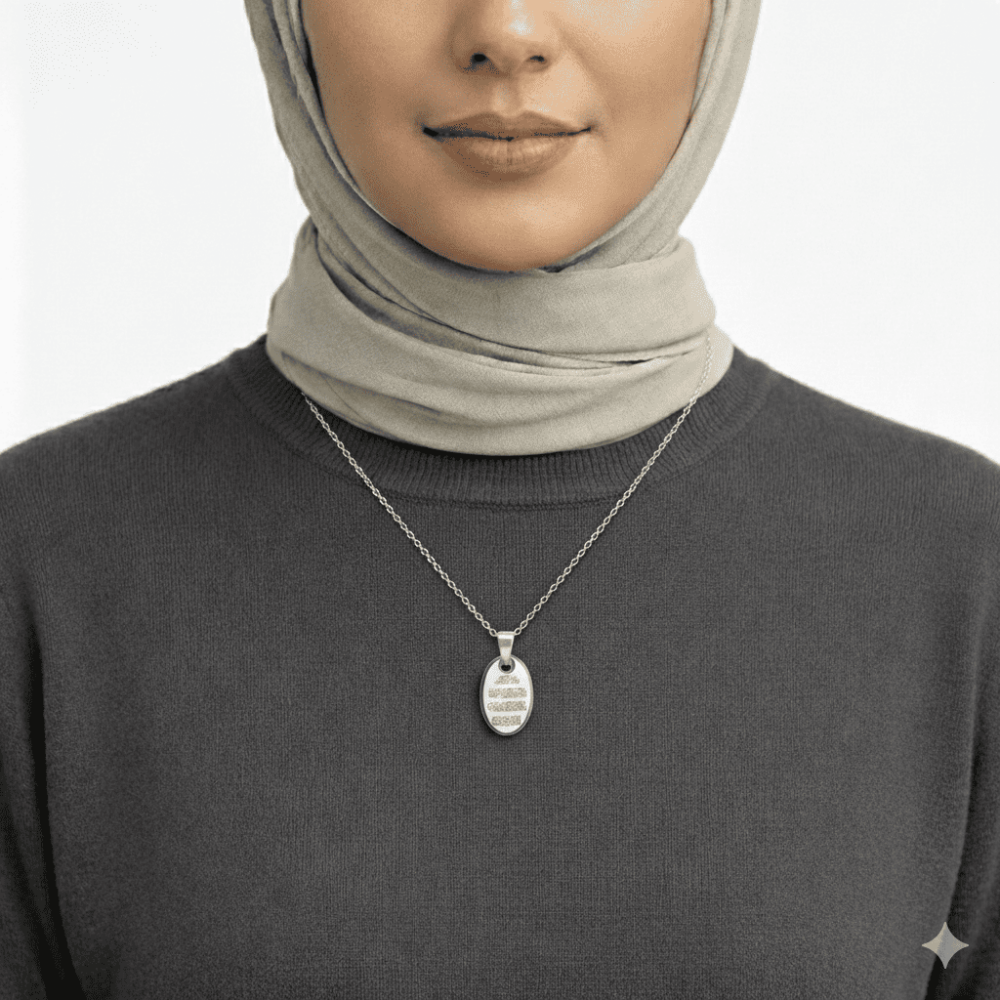 Kadın Çelik Kolye - Nazar Duası Yazılı - Kişiye Özel - Gümüş Renk - Elips Tasarım - 45 cm - 2