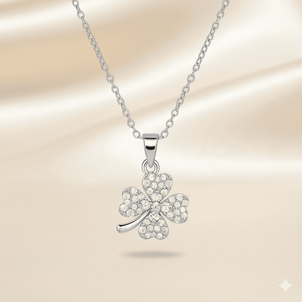 Kadın Çelik Kolye - Yonca Yaprağı Tasarım - Baget Kesim - Beyaz Zirkon Taşlı - Gümüş Renk - 3