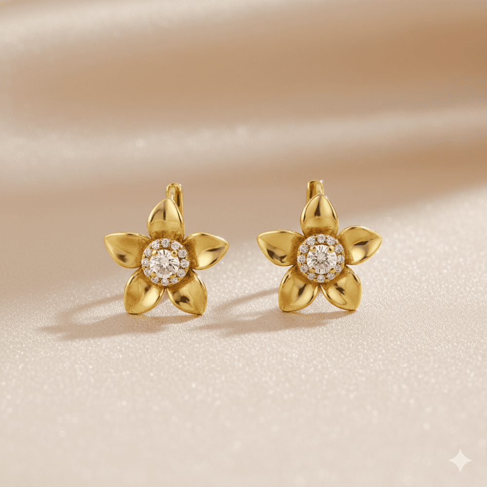 Kadın Xuping Çelik Küpe - Tektaş Model - Yonca Yaprağı Tasarım - Beyaz Zirkon Taşlı - Altın Renk - 3