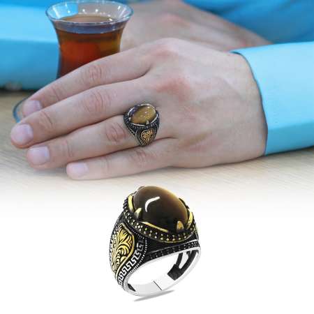 Kaplan Gözü Taşlı Oval Tasarım Grek Süslemeli 925 Ayar Gümüş Erkek Yüzük - Tesbihane