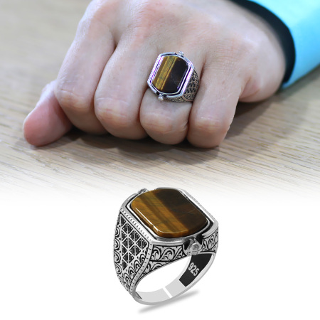 Kaplan Gözü Taşlı Siyah Zirkon Taşlı Çift Taraflı İsme Özel Harf Yazılı 925 Ayar Gümüş Erkek Yüzük - Tesbihane