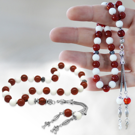 Kararmaz Metal İsme Özel Harf Püsküllü Küre Kesim Kırmızı Beyaz Jade Akik Doğaltaş Taraftar Tesbih - Tesbihane