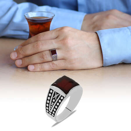 Kare Tasarım Kırmızı Akik Taşlı 925 Ayar Gümüş Erkek Yüzük - Tesbihane