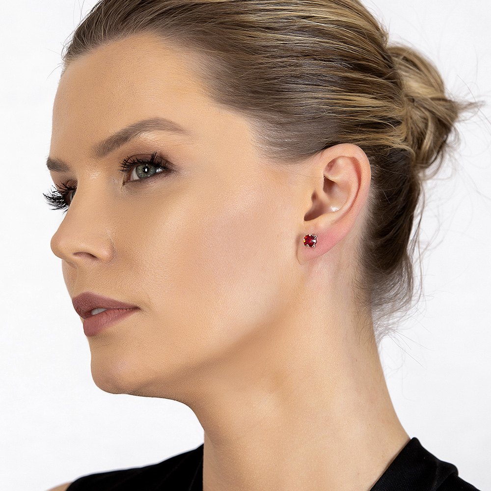 Kırmızı Zirkon Taşlı Oval Tasarım 925 Ayar Gümüş Kadın Küpe - 3