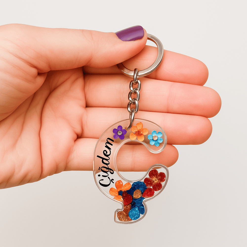 Ç Harfi - Kişiye Özel - Epoksi Reçine Anahtarlık - El Yapımı - Çelik Tokalı - 1