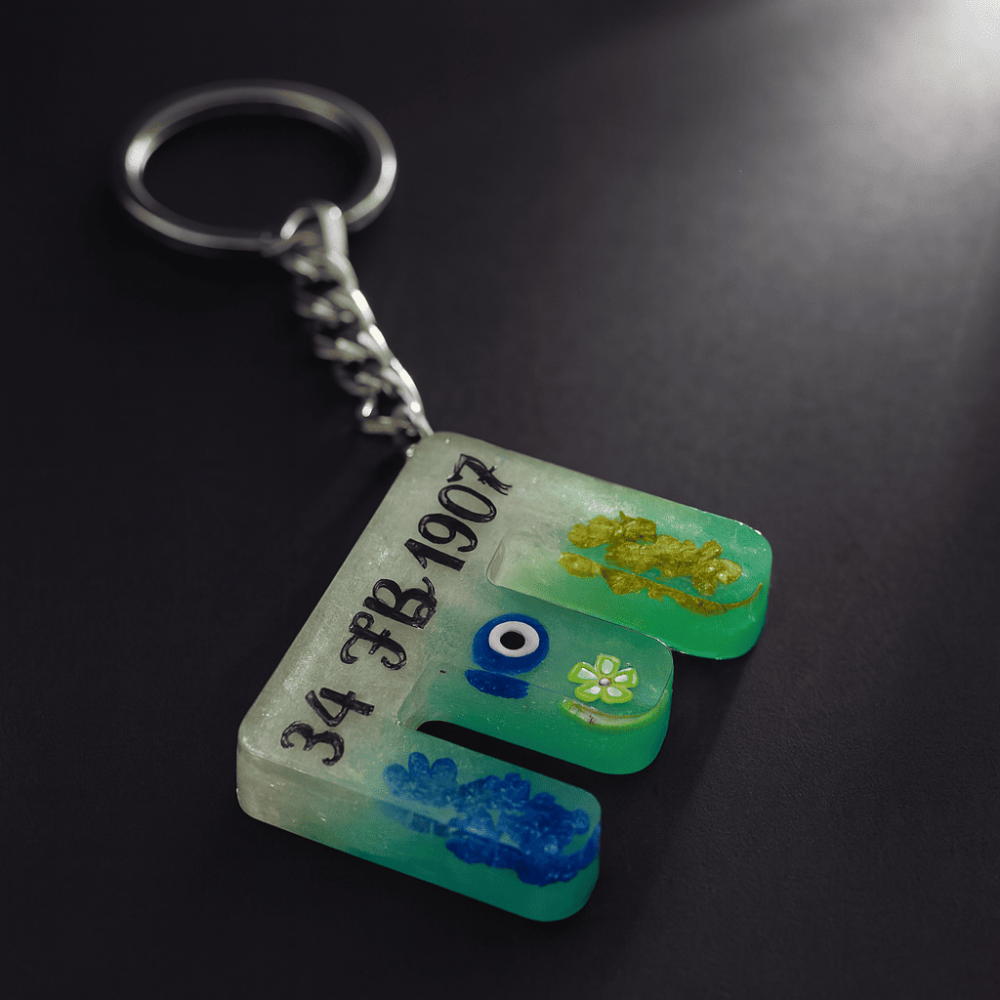 E Harfi - Kişiye Özel - Epoksi Reçine Anahtarlık - El Yapımı - Çelik Tokalı - 3