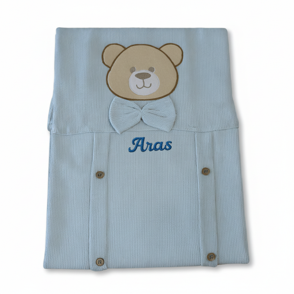 İsme Özel Nakışlı Fiyonklu Ayıcık Desenli Mavi Bebek Battaniyesi - 4