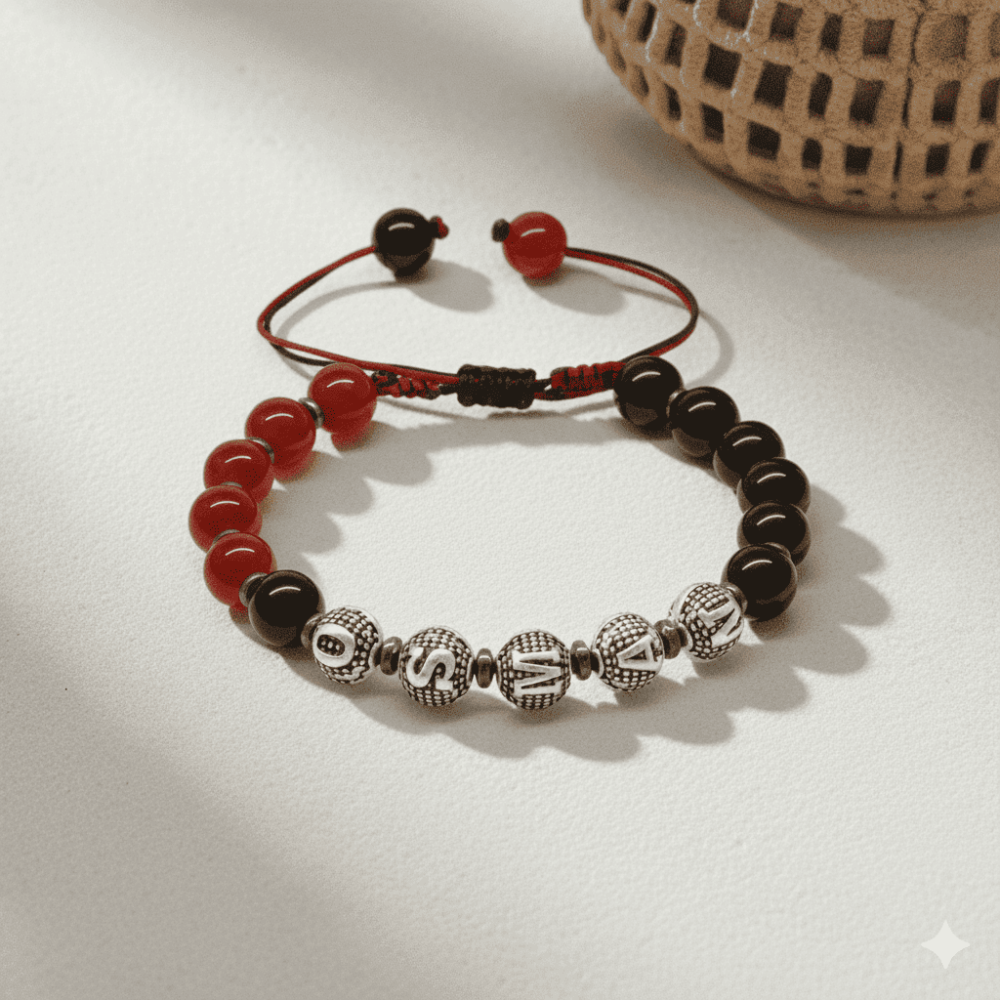 İsme Özel Yazılı Makrome Örgü Küre Kırmızı Siyah Akik Oniks Hematit Doğaltaş Kadın Taraftar Bileklik - 3