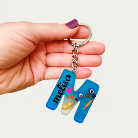 M Harfi - Kişiye Özel - Epoksi Reçine Anahtarlık - El Yapımı - Çelik Tokalı - Tesbihane