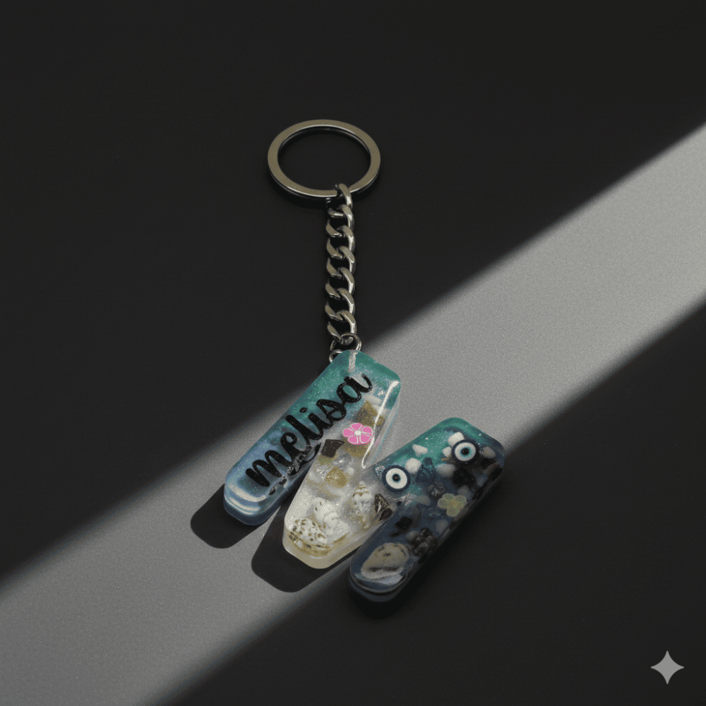 M Harfi - Kişiye Özel - Epoksi Reçine Anahtarlık - El Yapımı - Çelik Tokalı - 6