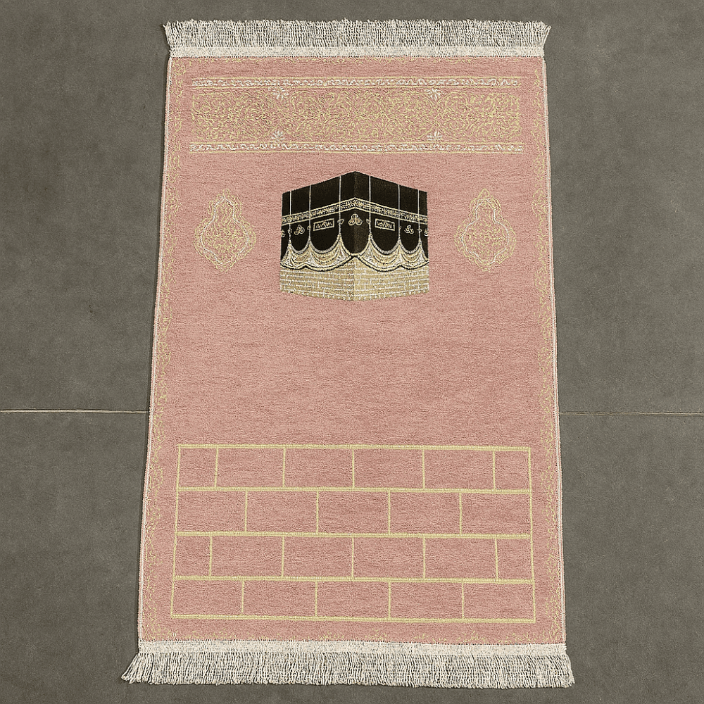 Kişiye Özel Nakış İşlemeli Kabe Motifli Özel Saçaklı Pembe Renk Hediyelik Seccade - 4
