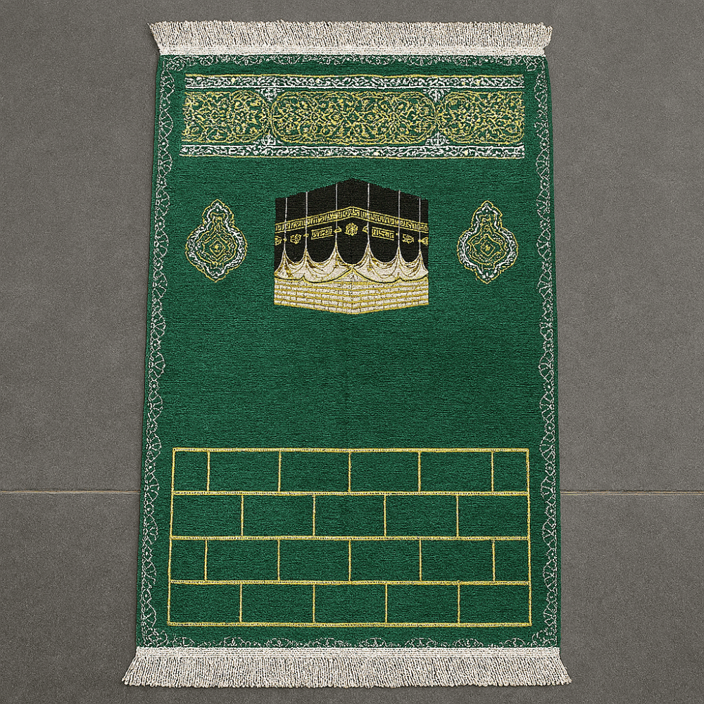 Kişiye Özel Nakış İşlemeli Kabe Motifli Özel Saçaklı Yeşil Renk Hediyelik Seccade - 4
