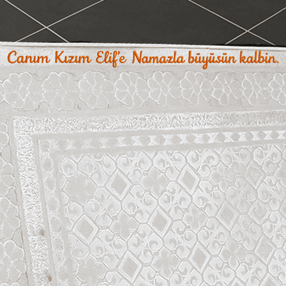 Kişiye Özel Nakış İşlemeli Saf İpek Kadife Kumaştan Beyaz Renk Hediyelik Seccade - 2