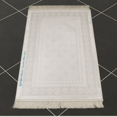 Kişiye Özel Nakış İşlemeli Saf İpek Kadife Kumaştan Krem Rengi Hediyelik Seccade - Tesbihane